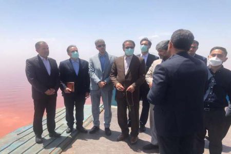 ماموریت به بازرس‌کل آذربایجان غربی برای نظارت بر عملکرد دستگاه‌های متولی احیای دریاچه