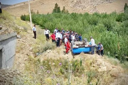 ۳ کشته در حادثه سقوط نیسان بار به پایین جاده در محور اورمیه_سرو