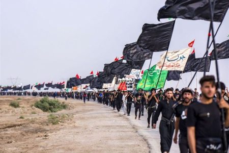 مشارکت اداره کل راهداری و حمل و نقل جاده ای آذربایجان غربی در ایمن سازی مسیرهای تردد زائران اربعین حسینی ( ع )