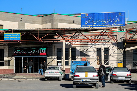 تردد بالغ بر ۳۲۰ هزار مسافر از پایانه مرزی بازرگان از ابتدای سالجاری تاکنون