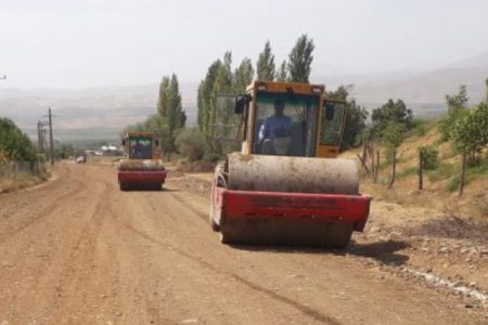 آغاز عملیات اجرایی دو پروژه راهداری و راه سازی روستایی در شهرستان اشنویه