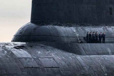اندازه عجیب زیردریایی غول پیکر روسیه + عکس