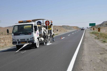 خط کشی ۱۰۰ کیلومتر از راههای ارتباطی شهرستان سردشت درسالجاری