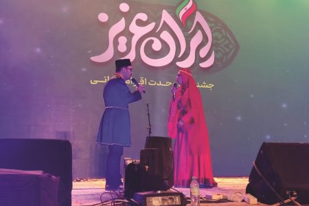 جشنواره ملی« ایران عزیز» میزبان نمایش« دلیران » از حوزه هنری آذربایجان غربی بود