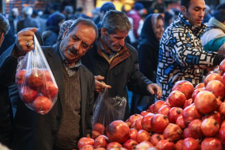 آغاز طرح تشدید نظارت و بازرسی بر بازار شب یلدا در آذربایجان غربی