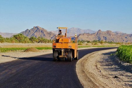 پیشرفت ۷۰ درصدی پروژه های آسفالت راه روستائی در آذربایجان غربی