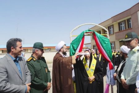 اعزام کاروان دانش آموزی زائر اولی چهاربرج به مشهد مقدس