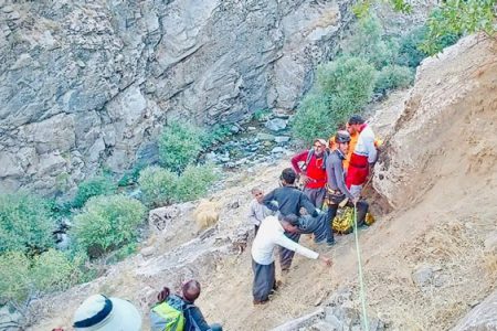 جسد کوهنورد گمشده در ارتفاعات پیرانشهر پیدا شد