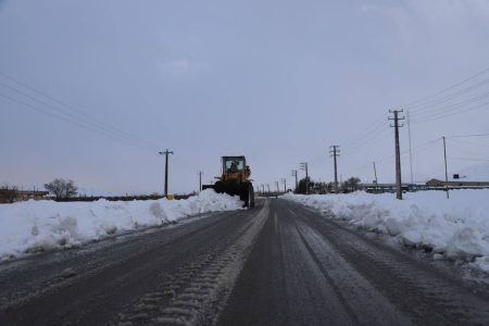 بازگشایی بالغ بر ١٨٠ راه روستایی مسدود شده در آذربایجان غربی