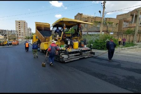 منشعبات خیابان شهید شیخلو ارومیه آسفالت شد