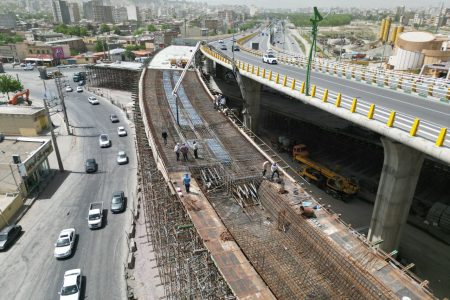 بتن‌ریزی بخش دوم عرشه پل B4 تقاطع چهارسطحه آذربایجان