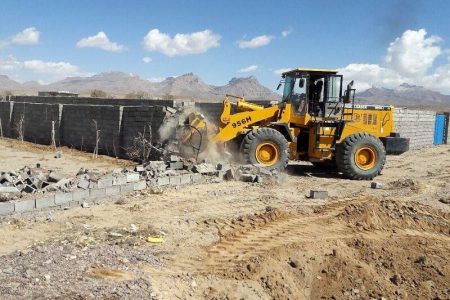 رفع تصرف بیش از ۲۱۰۰ هکتار اراضی ملی و منابع طبیعی در آذربایجان غربی