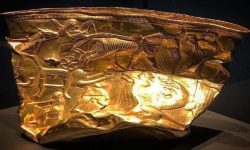 جام حسنلو نقده در موزه ارومیه به نمایش درمی‌آید