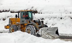 برف روبی نزدیک به ۸۰۰ کیلومتر از محورهای مواصلاتی اصلی و روستایی آذربایجان‌غربی