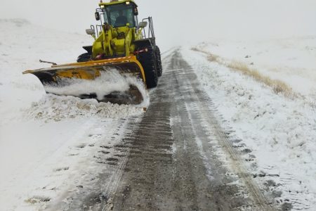 بازگشایی راه ارتباطی ۱۳۱ روستای آذربایجان غربی طی ۲۴ ساعت گذشته توسط راهداران استان