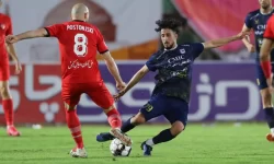 چادرملو ۲ – ۲ تراکتور؛ راه قهرمانی برای تراکتور باز است