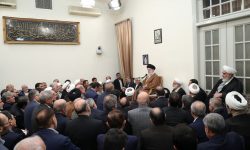 به گفتگوهای عمان نه افراطی خوش‌بین و نه افراطی بدبین هستیم