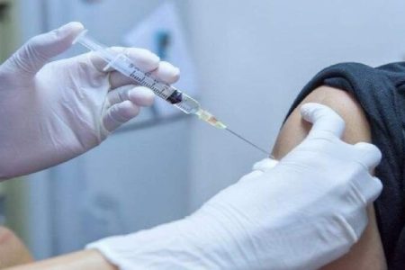 واکسیناسیون بیش از ۲هزار ۴۰۰ زائر حج در آذربایجان غربی