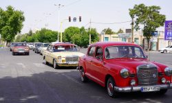 مسابقه خودروهای کلاسیک در خوی برگزار شد+تصاویر