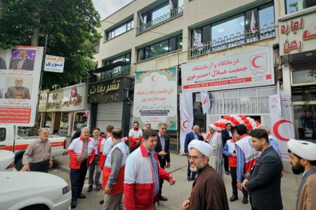 درمانگاه هلال احمر خوی افتتاح شد، اما برای عکس گرفتن ؟