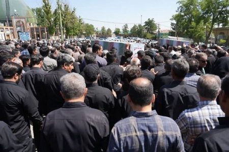 تشییع پیکر پاک ۶ شهید پدافند هوایی ارومیه در پی تجاوز رژیم صهیونیستی