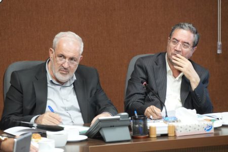 ۲۰۰۰ مگاوات سهمیه صفحه خورشیدی به آذربایجان‌غربی اختصاص یافت