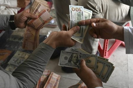 جریمه سنگین تعزیراتی برای صراف متخلف در چالدران