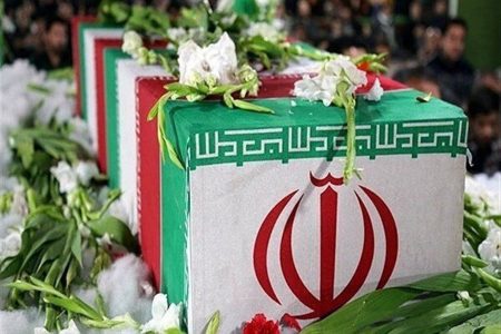 تدفین سه شهید تازه‌تفحص شده در آذربایجان‌غربی