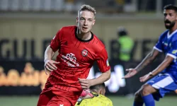 تراکتور ۲-۱ استقلال؛ تعویض طلایی اسکوچیچ قهرمانی سوپرجام را رقم زد