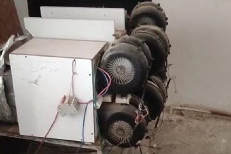 کشف ماینرهای غیرمجاز در منزل خالی از سکنه در تکاب
