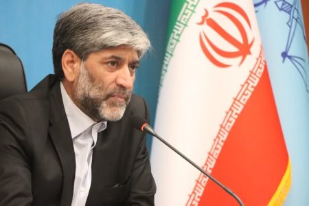 با دستور قضایی، مشکل مالکیت مغازه‌داران شاهین‌دژ برطرف شد