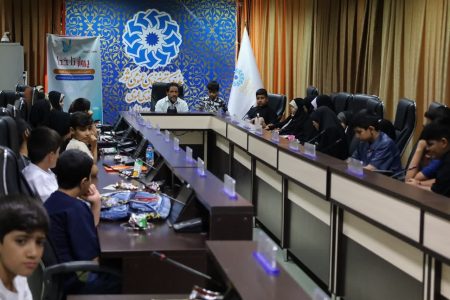 نشست «پرواز تا خدا» ویژه نوجوانان در آذربایجان‌غربی برگزار شد