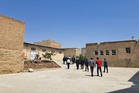 ضرورت رعایت ضوابط میراث‌فرهنگی و جذب سرمایه‌گذار در ساختمان تاریخی هلال احمر تکاب