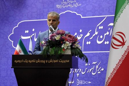 سهم‌خواهان ناکام، خدمات صمیمی را هدف گرفته‌اند؛ پشت پرده تخریب مدیرکل آموزش و پرورش آذربایجان‌غربی؟