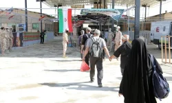 بازگشت بدون وقفه بیش از ۲ هزار زائر اربعین از پایانه مهران