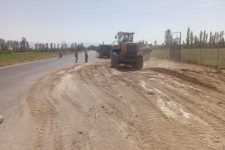اجرای ۵۵۰۰ کیلومتر عملیات راهداری در آذربایجان‌غربی / ارتقای ایمنی راه‌های روستایی و مرزی