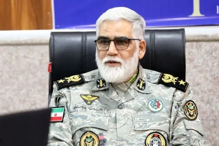 امیر پوردستان: در جنگ احتمالی آینده از سلاح‌هایی غیر از موشک استفاده می‌کنیم