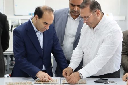 آغاز تولید مصنوعات طلا در شهرک فناوری ارومیه