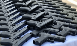 کشف ۹۹ قبضه سلاح کلت کمری در پیرانشهر