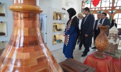 خانه‌های صنایع‌دستی باید کانون پیوند هنر، صنعت و عاطفه باشند