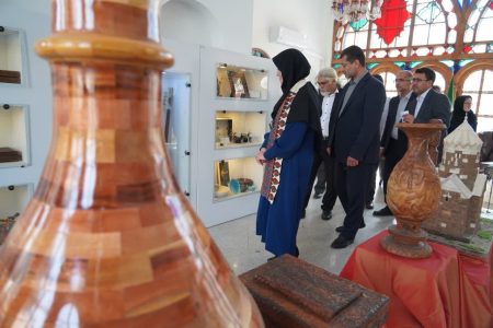 خانه‌های صنایع‌دستی باید کانون پیوند هنر، صنعت و عاطفه باشند