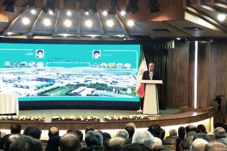 تولید و صادرات، راه برون‌رفت از تحریم‌ها و مشکلات اقتصادی