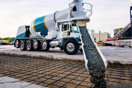 کارگاه فروش بتن آماده در ارومیه به جرم گرانفروشی جریمه شد