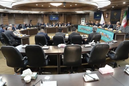 استاندار آذربایجان‌غربی، فرمانداران باید با نگاه پدرانه محور توسعه شهرستان‌ها باشند