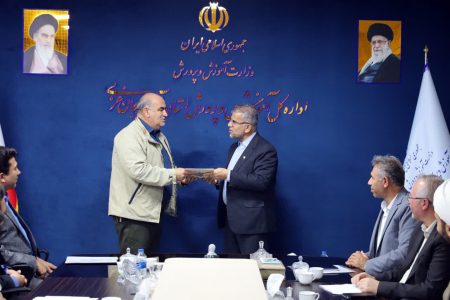 «حسین عباس‌زاده» دبیر قرارگاه جهادی آموزش و پرورش آذربایجان‌غربی شد