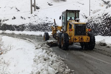 تمام تجهیزات و کارکنان راهداری آذربایجان غربی آماده عملیات زمستانی هستند