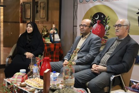 روح یلدا، همچون روح کتاب و کتابخوانی است