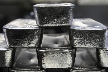 کشف ۶ کیلوگرم نقره قاچاق در مرز بازرگان ماکو