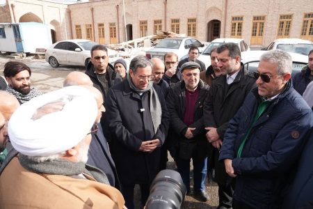 بازدید استاندار آذربایجان‌غربی از مسجد جامع ارومیه